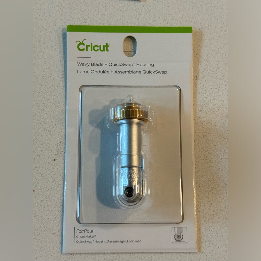 Cricut Maker- wavy Blade tip